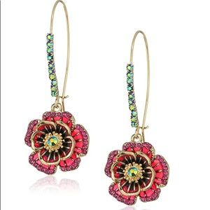 Women’s Rose Long Drop Earring